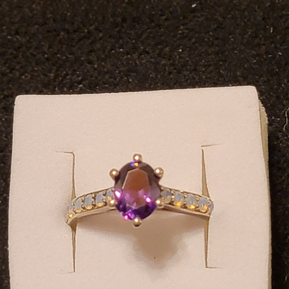 Amythest Ring With Opal Accents - Picture 4 of 4